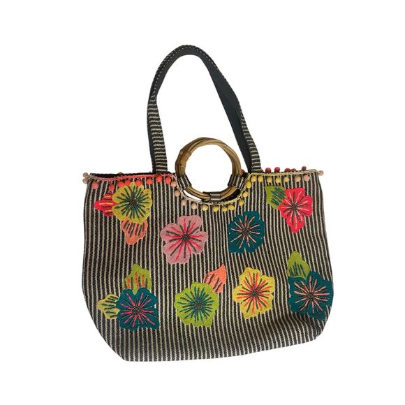 🌺 America & Beyond Embroidered Floral Stripe Tote – 100% Cotton 🌺 - Picture 3 of 10